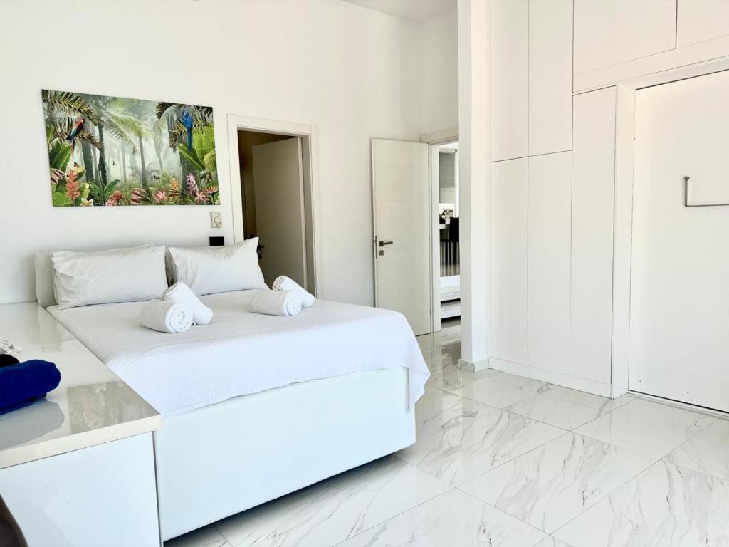 Leblanc Luxurious Beachfront Villa, Gcollectiongr 에르미오니 외부 사진